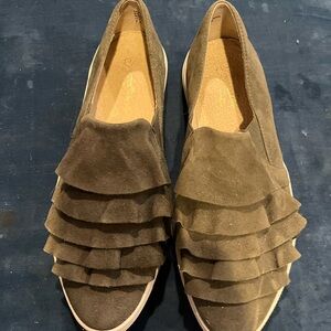 Seychelles ruffled green slip on